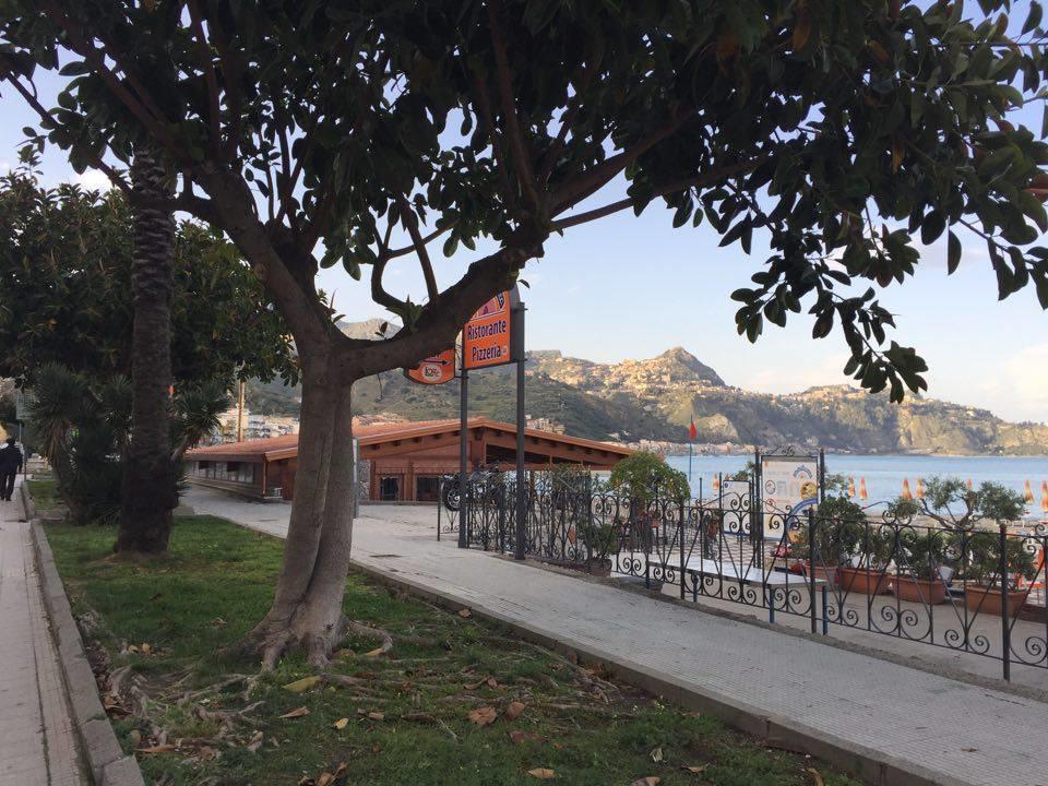 B&B La casa di Luigi Giardini Naxos Esterno foto