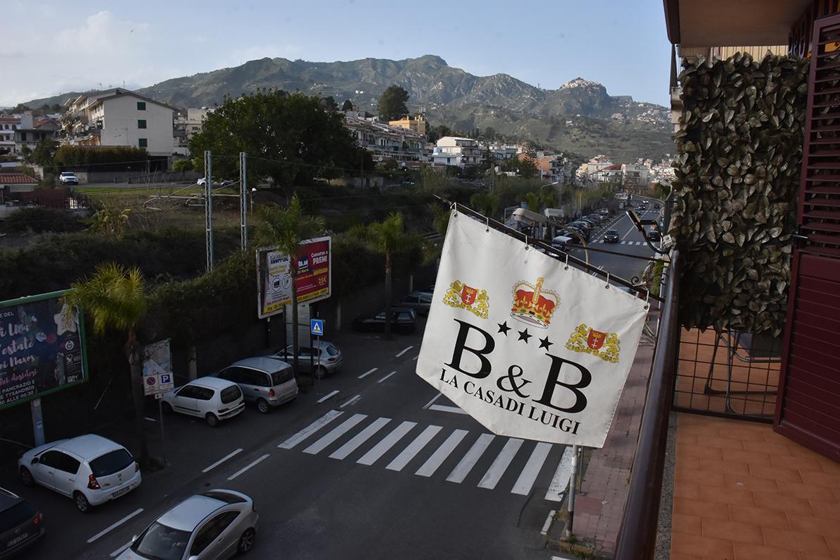 B&B La casa di Luigi Giardini Naxos Esterno foto